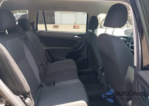 2019 Volkswagen Tiguan 2.0T S из США, поврежденный, VIN 3VV0B7AX1KM040653